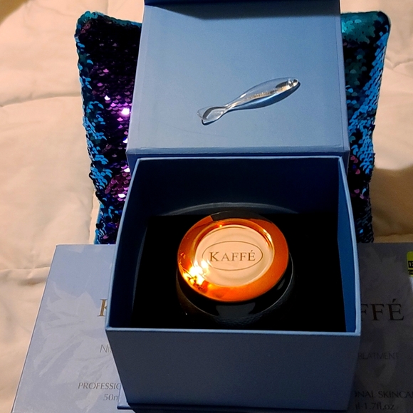 NIB ANTI WRINKLE LARGE KAFFE NIGHT FACE HYDRATION DEEP MOISTURIZER - Picture 1 of 4